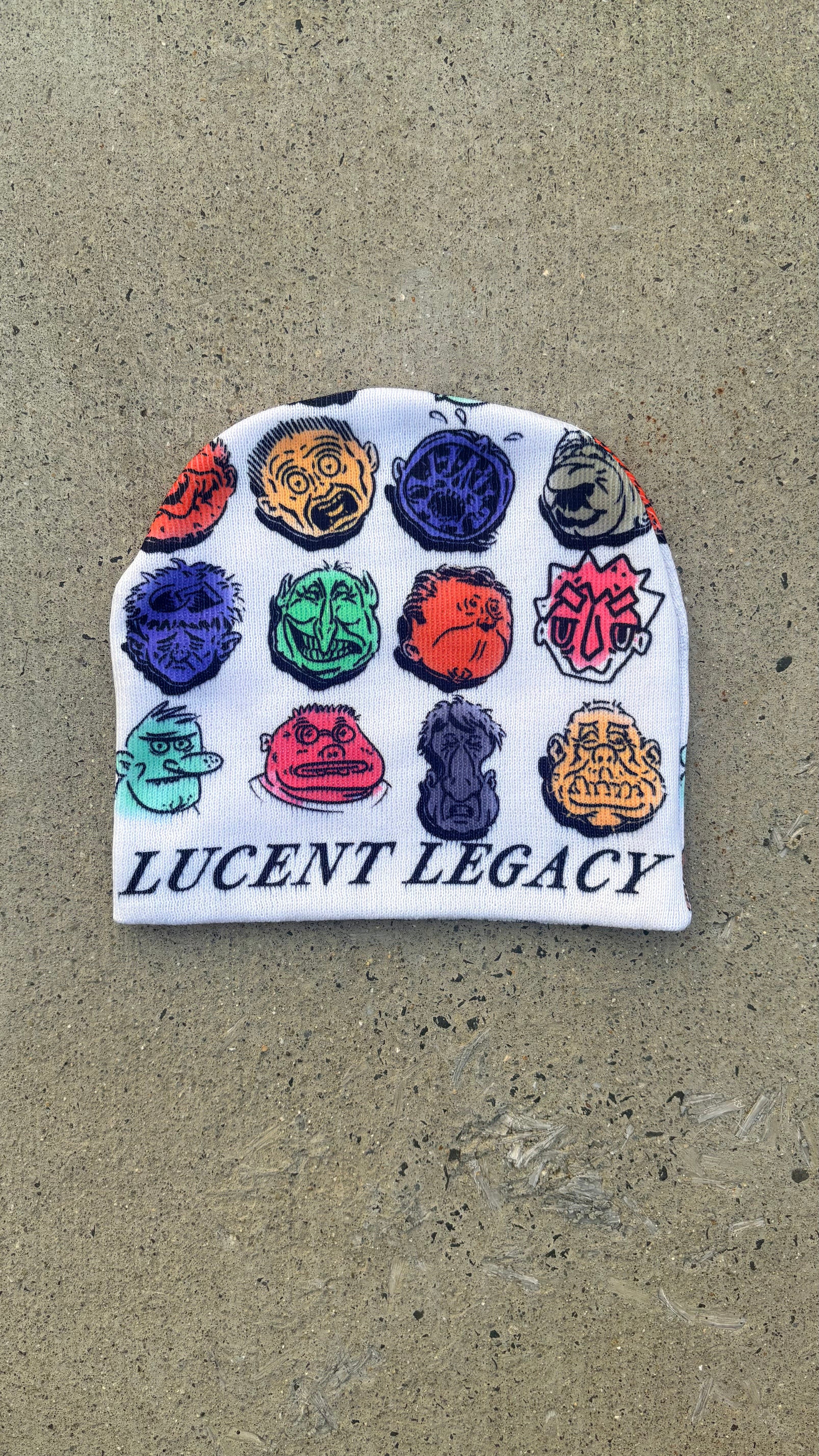 WHITE “ALTER-EGO”BEANIES